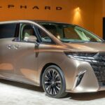 【ALPHARD】トヨタアルファードの実際の豪華さとクラス感を体感。内外装の詳細な評価と試乗レビュー。