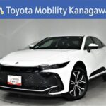 トヨタ クラウンクロスオーバー 2.5 Gアドバンス 元試乗車。走行距離586km、年式2022年、車検2025年9月。総合評価５、内外装共にとてもきれいな状態です。お買い得の4,561,000円