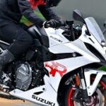 【スズキ GSX-8R 試乗】よくもまぁ、これだけ高次元でまとめたものだ…伊丹孝裕