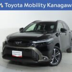 トヨタ カローラクロス 2.0Z 元試乗車。走行距離1,000km、年式2023年、車検2026年12月。総合評価５、内外装共にとてもきれいな状態です。お買い得の3,014,000円