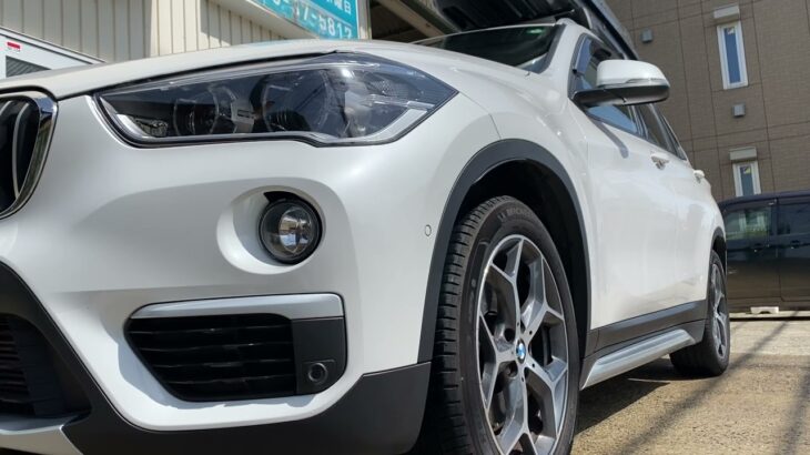 千葉県富里市　中古車販売店　BMWX1タイヤ交換しております。