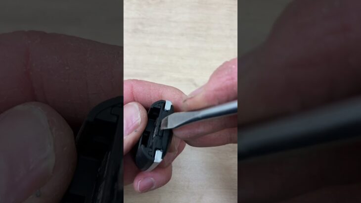 Nissan smart key battery change -EASY DIY #automobile #carkeys #mechanic #Nissan