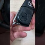 Toyota Flip key battery change – EASY DIY #automobile #carkeys #mechanic #toyotahilux