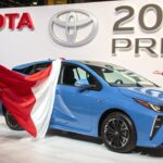“2025 Toyota Prius 試乗レビュー！未来を走る最先端ハイブリッドの実力とは？”