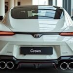「2025年新型トヨタクラウン登場 未来を切り開く高級セダンの全貌」