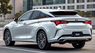2025年型トヨタ・クラウン完全ガイド！内装・最新機能・試乗レビューまで徹底解説！