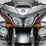 【究極のツアラー】ホンダ ゴールドウイング GL1800 試乗レビュー！快適性とパワーの頂点！