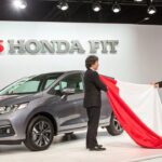 2025年 ホンダ・フィット試乗レビュー – 究極のコンパクトカーが復活！