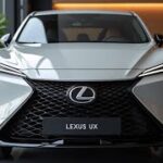 新型レクサスUX試乗レビュー！先進ハイブリッドと洗練デザインを体感