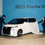 2025年トヨタ・ヴォクシーは買いなのか？外装・内装・試乗フルレビュー！