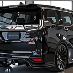 三菱デリカD:5 2025年モデルがついに登場！驚きの進化と全貌を大公開！