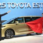 トヨタエスティマ2025年モデル内外装＆試乗レビュー