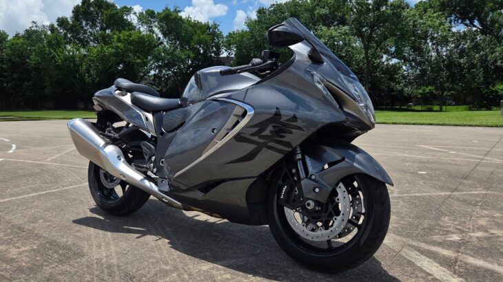 Suzuki Hayabusa post-ride review.