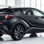 🔥【衝撃の新型】2026年型トヨタ「C-HR+」がヤバすぎる…！最新テクノロジー・デザイン・性能を完全解説💥【試乗レビュー】