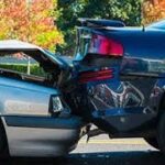 信号待ちで追突され車は全損、ところが「保険会社は交渉しません」！？　“過失ゼロ”なのに「示談は自分で」…直面した自動車保険の“落とし穴”