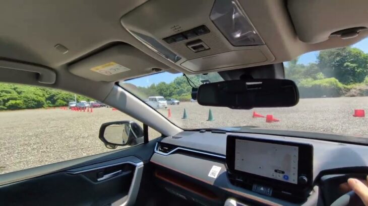 toyota【 RAV4 】/  トヨタ【 RAV4 】を試乗