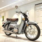 First Ride Review: 2026 Honda Little Cub!”　👉「初試乗レビュー！2026年ホンダ・リトルカブに乗ってみた！」