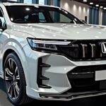 ✨ 2025年新型Honda ZR-V登場！進化したデザインと最新技術を徹底解説！ ✨🚗