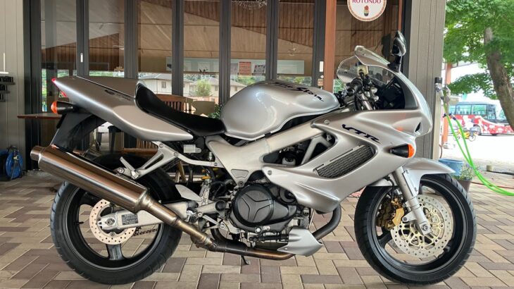 HONDA VTR1000F 機関良好　低走行距離車　バッテリー新品交換　油脂類交換　