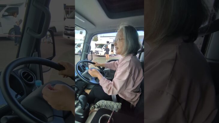 東根市でキャンピングカーの試乗