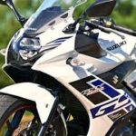 スズキ GSX250R 試乗】ハンドリングは「小さなハヤブサ」!? 250ccらしからぬ独自の存在感…伊丹孝裕