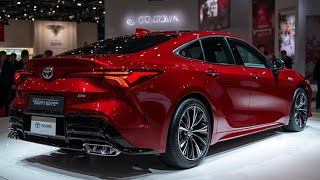 「2025」「新型SUV」「トヨタ クラウン シグニア」といった高検索キーワードを前方に配置