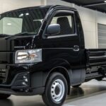 「小さな巨人の進化｜2025年ダイハツ・ハイゼットトラック試乗レビュー｜働く車の未来を感じる瞬間」?