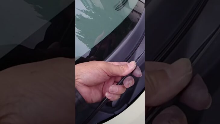 マイカーお安くDIYメンテナンス/ワイパーブレードのゴム交換/エッセ(L235S L245S)/ワイパー 替えゴム/運転席 助手席 リア 1台分 3本セット/¥1,500 税込