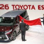 2026年トヨタ・エスティマ試乗レビュー：未来志向のプレミアムファミリーミニバン