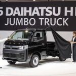 2025年ダイハツ ハイゼットトラック試乗＆徹底解説｜外装・内装・性能・価格をプロがレビュー【AutoXperience】