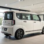 「2026年新型ホンダN-BOX徹底試乗レビュー！日本で一番売れている軽自動車の実力とは？」