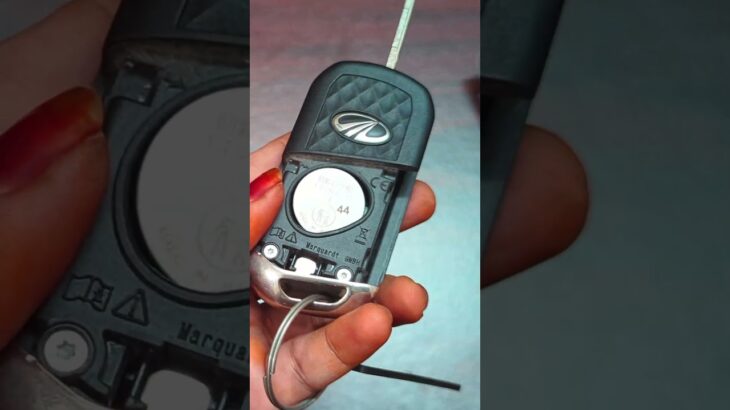 Car Key Battery Replacement / Mahindra Xuv300 Car Key Battery Change