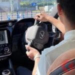 レクサスの「斬新SUV」何か変わった？ 運転の概念変わるハンドルが進化！ 「RZ450e」の印象は