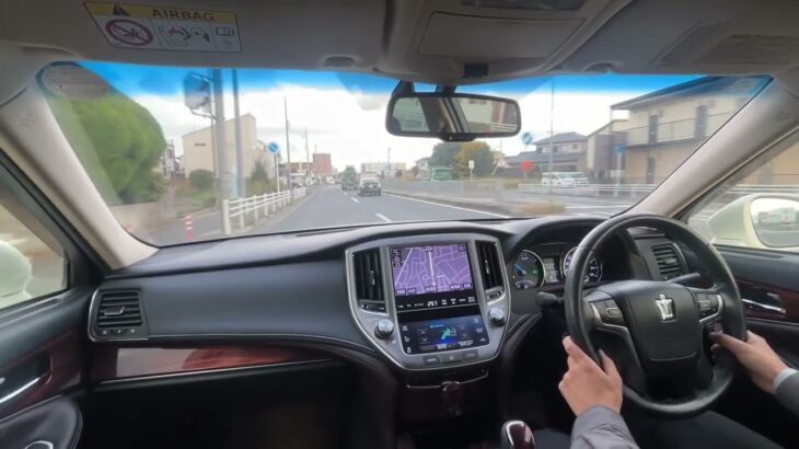 【試乗】トヨタ/クラウンハイブリッド/2013年式/ロイヤルサルーン/2500cc/AWS210