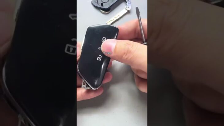 車の鍵11:新作大衆鍵電池交換と分解 #自動車整備