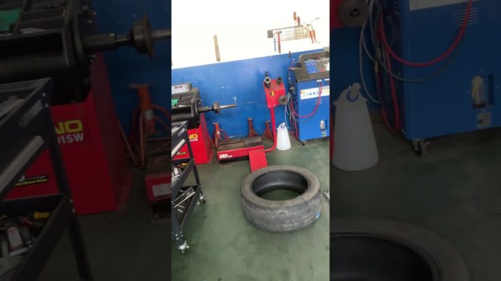 #タイヤ交換 #ヴェルファイア