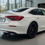 最新ホンダシビック白色モデル試乗レビュー！デザイン・走行性能・実用性を全部チェック