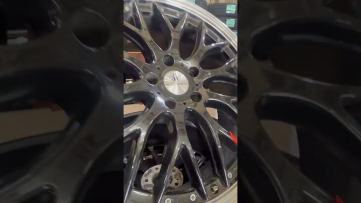 #アップライジング太田店 #太田市 #タイヤ交換 #アルファード #ヴェルファイア #shorts