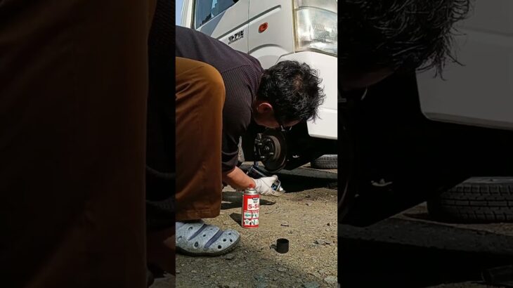 春のタイヤ交換・２台目〜じぃじの軽トラ〜