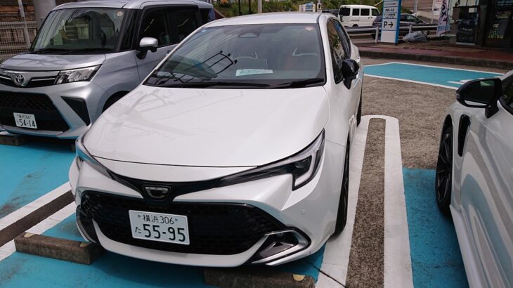 トヨタ カローラスポーツに試乗しました。