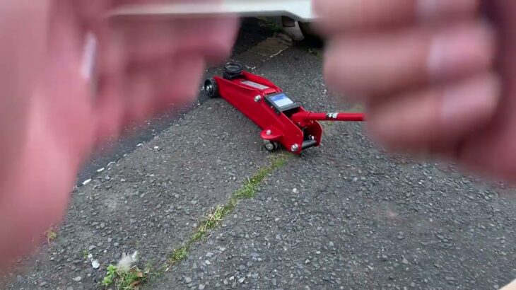 ユーザー車検、車、タイヤ交換