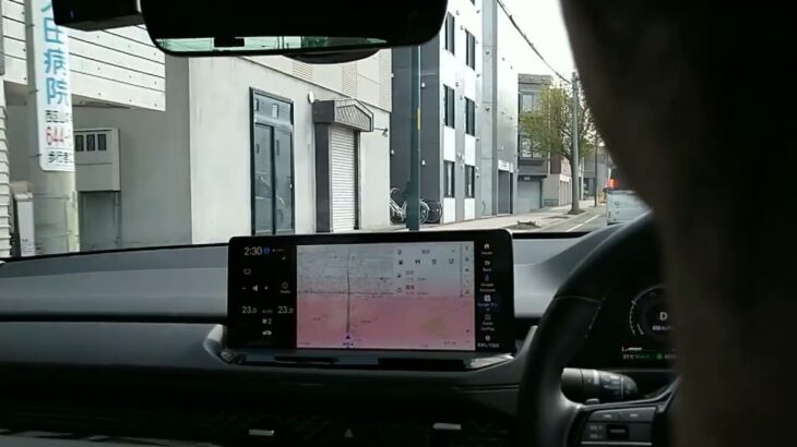 アコード（２５Ｍモデル）の試乗　営業さんとぐだぐだ話ながら