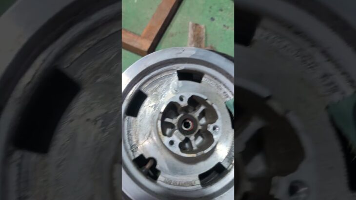 　ホンダジョーカー前輪タイヤ交換とアルミホイル磨き　アルミは、ピカール磨きで安心😁☺️ #ショート動画