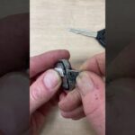 Toyota key battery change -EASY DIY #automobile #remotebattery #remotecontrol #mechanic