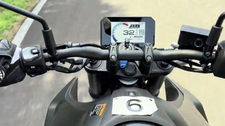 那須モータースポーツランド・ステップアップ試乗会　４．SUZUKI GSX 8S