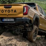 New Toyota Hilux 2026 – Offroad Test Drive