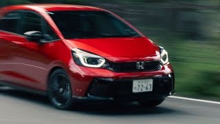 フィット e:HEV RSは320万円の価値あり？実際に試乗して分かった驚きの実力！ホンダ最新ハイブリッド徹底レビュー